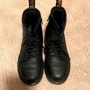Dr. Martin girls boots size 3